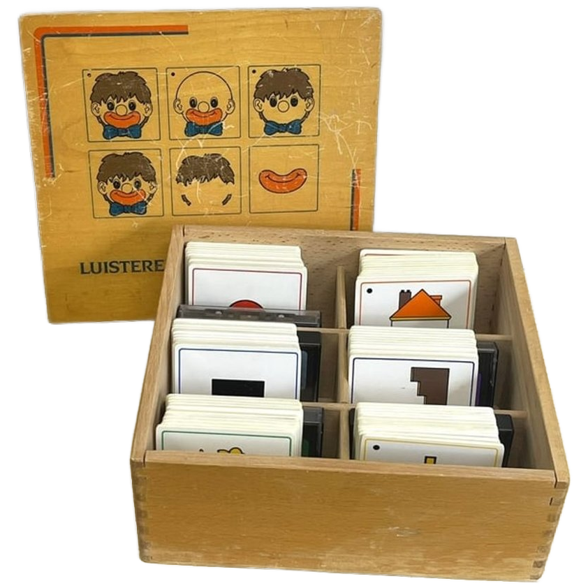 Educo Vintage Luister & Doe Spel Vintage Schoolmateriaal image 1