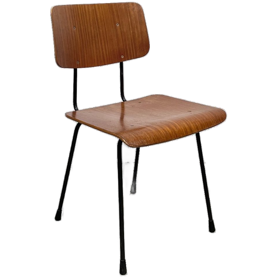 Vintage Gispen Stoelen Met Plywood Zittingen. image 1