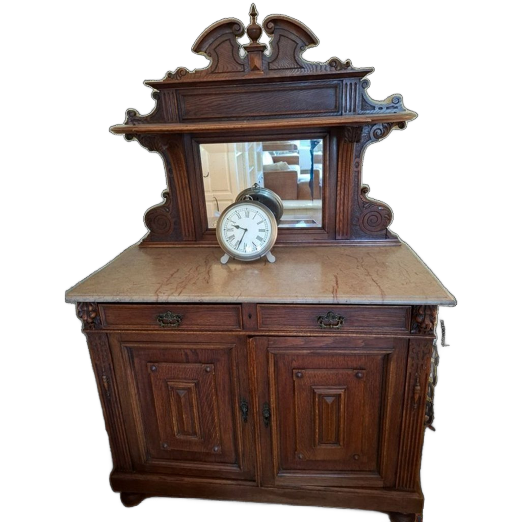 Antiek Dressoir image 1