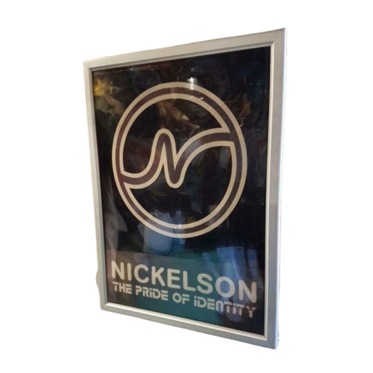 Lichtreclame Nickelson | The Pride Of Identity Lichtbak image 1