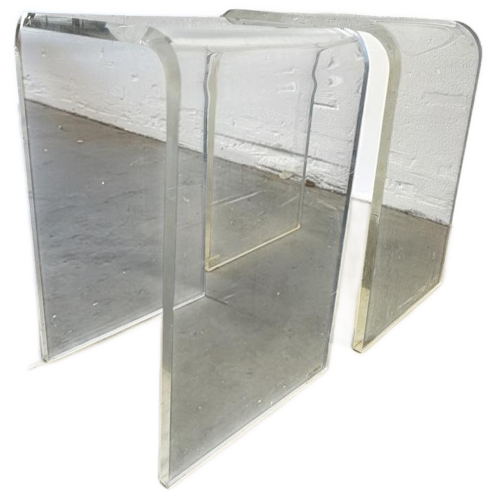 Set Van 2 Vintage Plexi Curved Bijzettafeltjes / Sidetables image 1