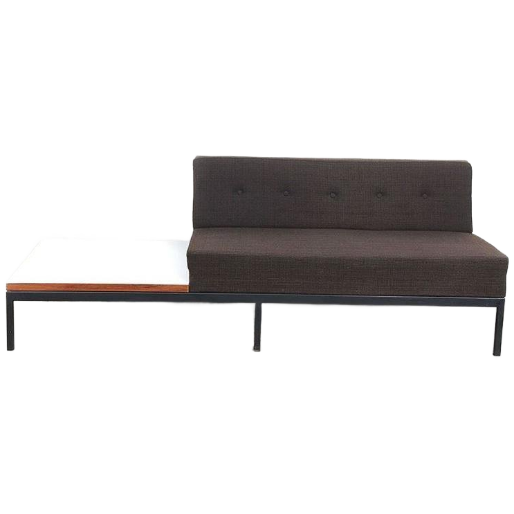 Artifort Designbank. Ontwerper: Kho Luang Ie. Vintage. image 1