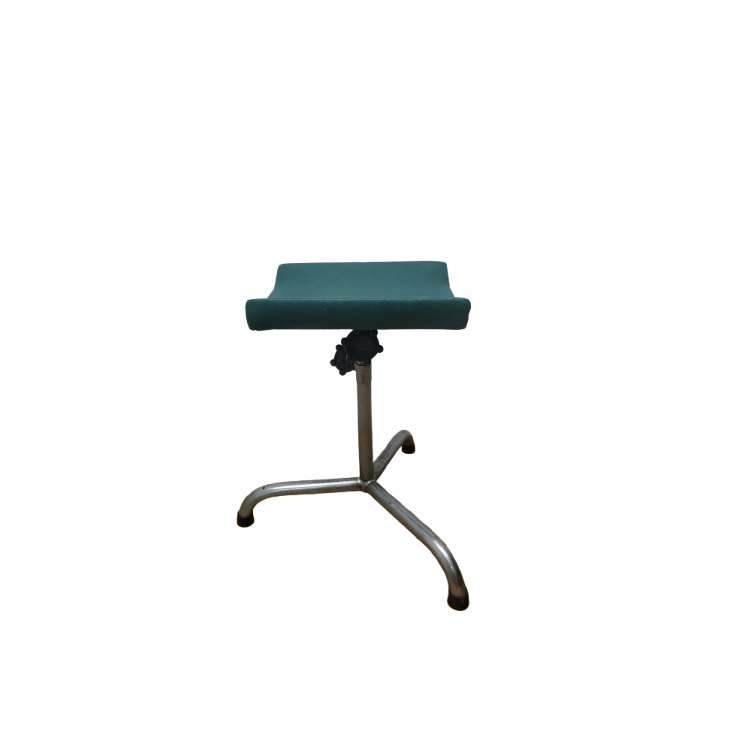 Vintage Industriële Pedicure Beensteun (ook Voor Manicure Te Gebruiken) image 1