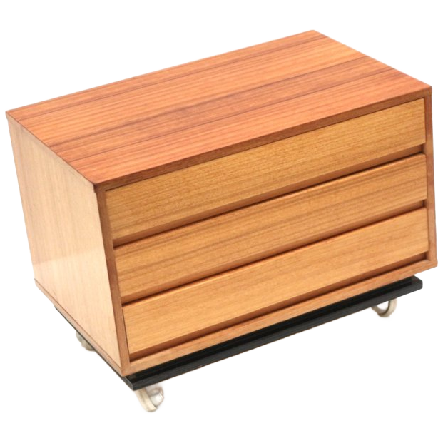 Vintage Ladekastje Op Wieltjes Gemaakt In De Jaren ’60 image 1