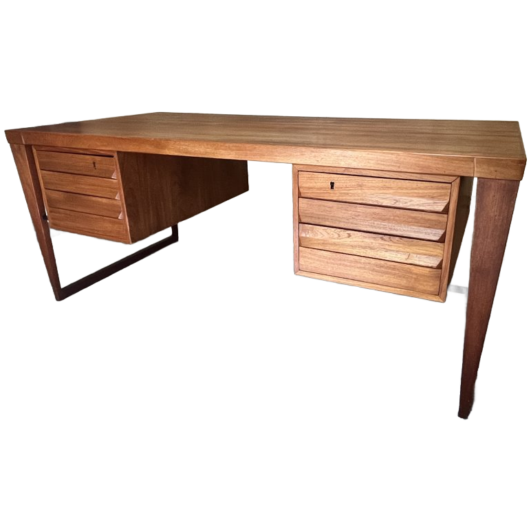 Danish Modern Kai Kristiansen Skrivebord Nr. 70 image 1