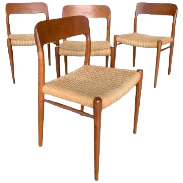Model 75 Stoelen Van Möller Voor J.L. Möllers Möbelfabrik image 1