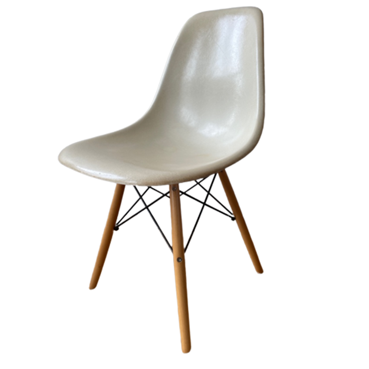 Eames Chair Stoel Reliving
