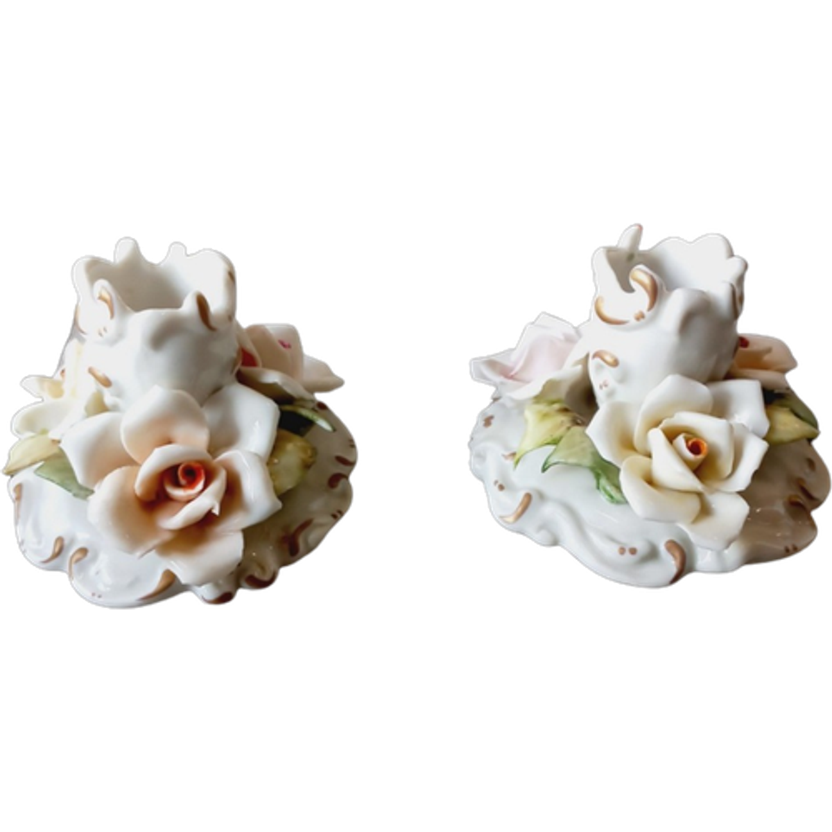 Paar Capodimonte Rozenkandelaars. image 1