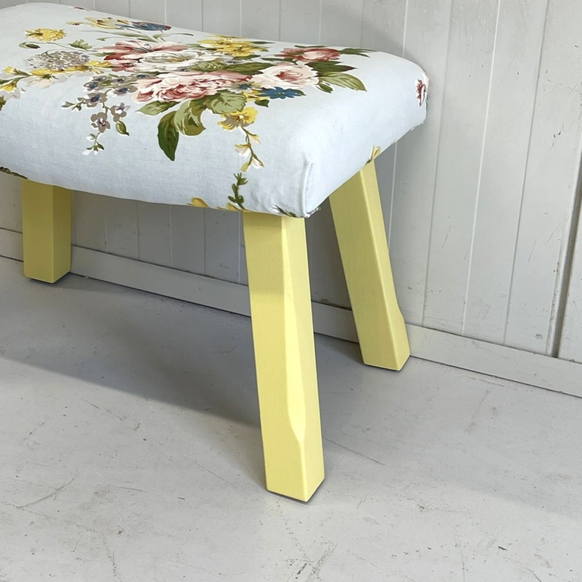 Nieuw Gestoffeerd Voetenbankje Footstool Retro Stof Bloem image 5