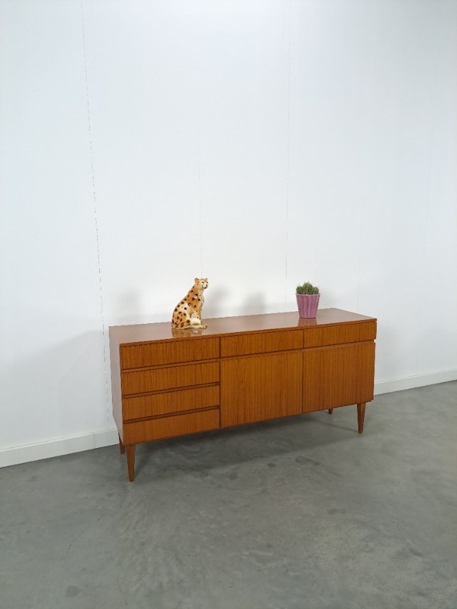 Teak Fineer Dressoir Barkast Met Lades En Klepdeuren image 14