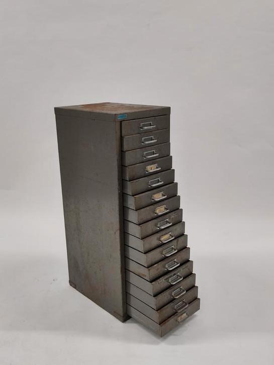 Vintage Metalen Kast Industriële Metalen Ladekast Kastje image 5