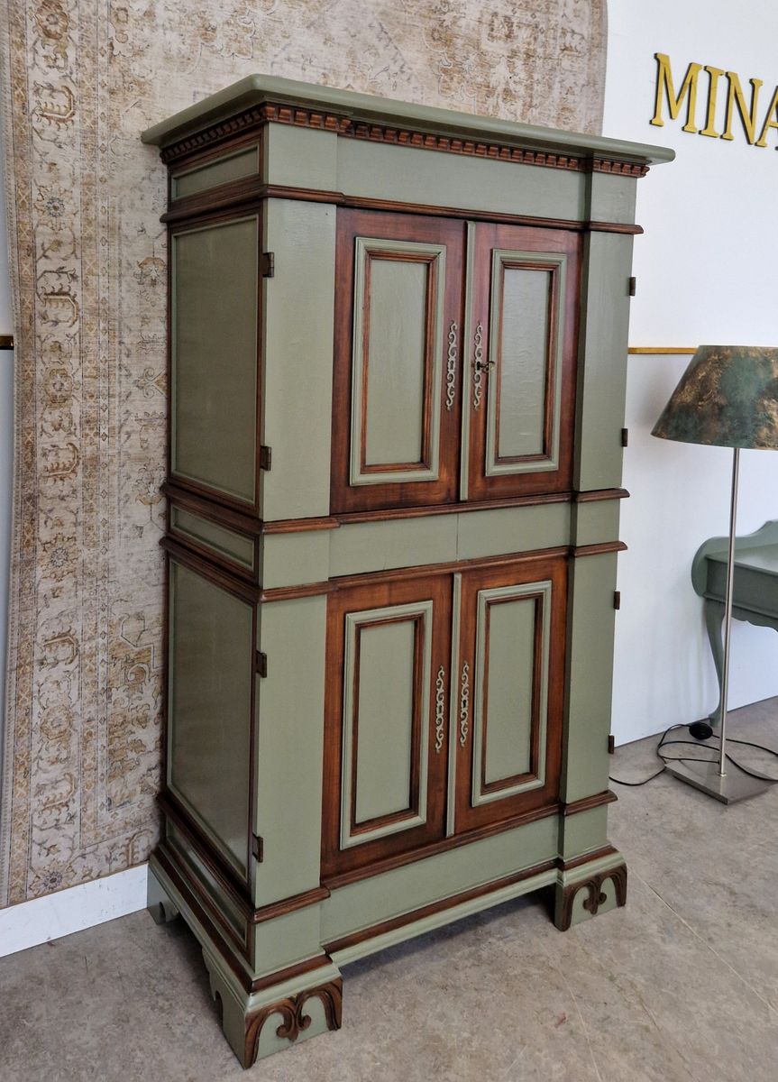 Klassieke Europese Stijl Handbeschilderde Kast, Vintage Buffetkast image 3