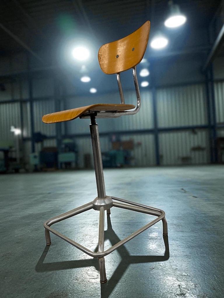 Vintage Industriële Bureaustoel / Atelierstoel / Desk Chair image 2