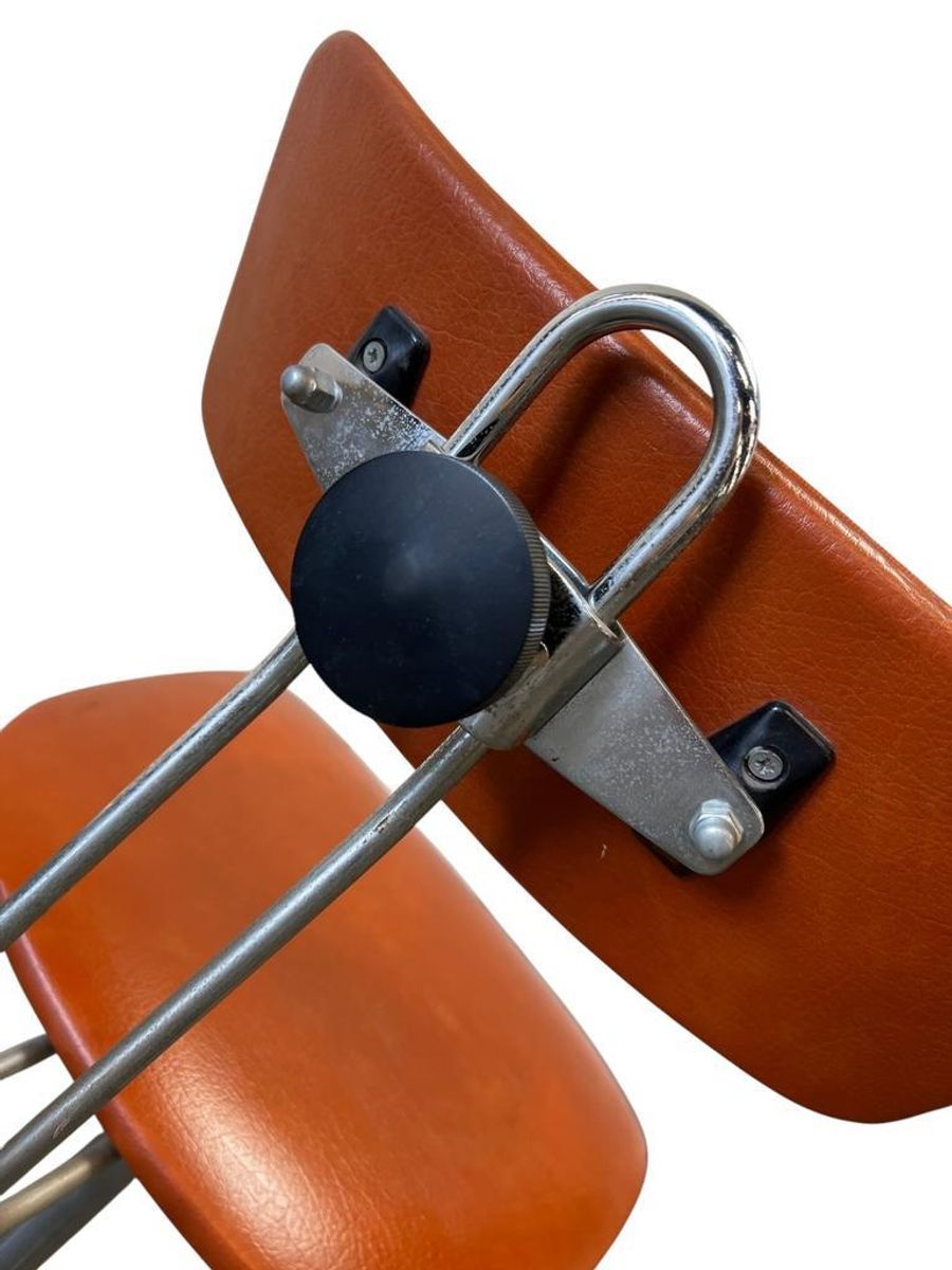 Vintage Oranje Bureaustoel / Desk Chair image 4