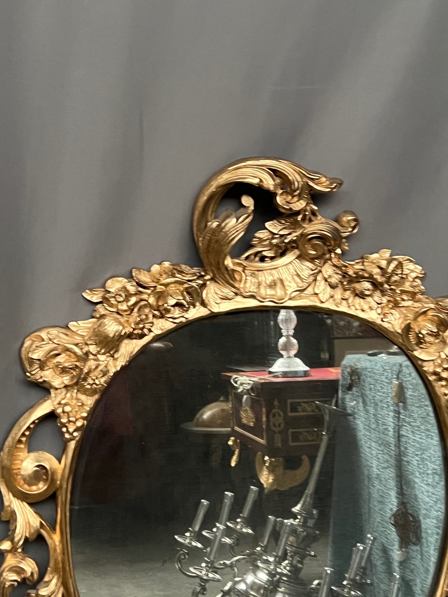 Antieke Houten Spiegel In Rococostijl. image 4