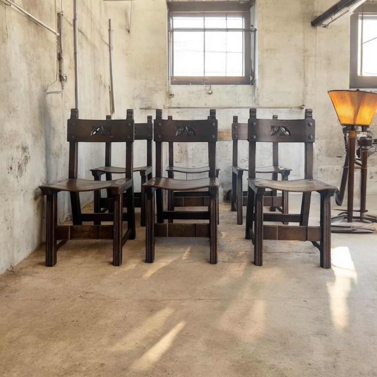 Set Van 6 Vintage Brutalist Eetkamerstoelen/ Spaanse Stoelen image 2