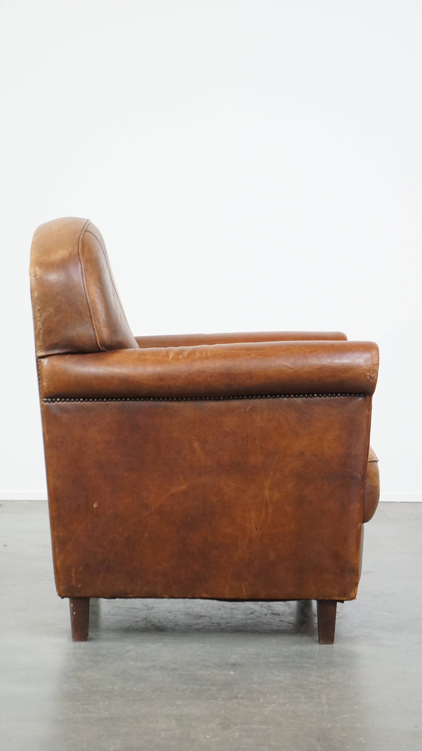 Mooie En Comfortabele Karakteristieke Schapenleren Fauteuil/Armchair Met Een Prachtig Patina image 4