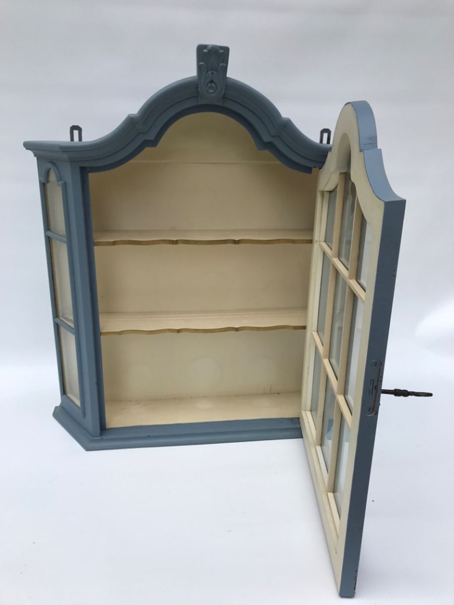 Vitrinekast In Blauw image 3