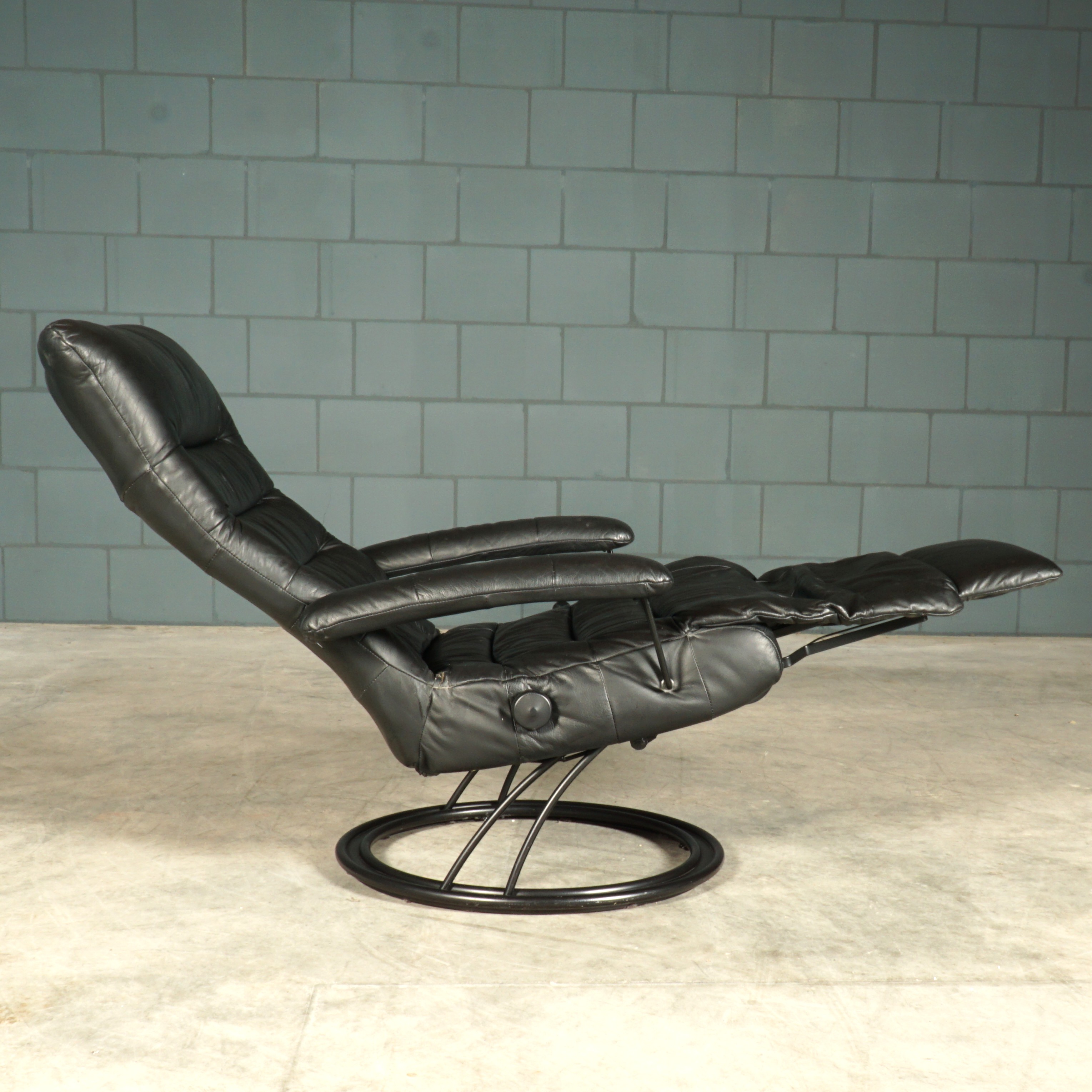 Vintage Draaifauteuil Met Voetsteun – Recliner – Jaren 80 image 3