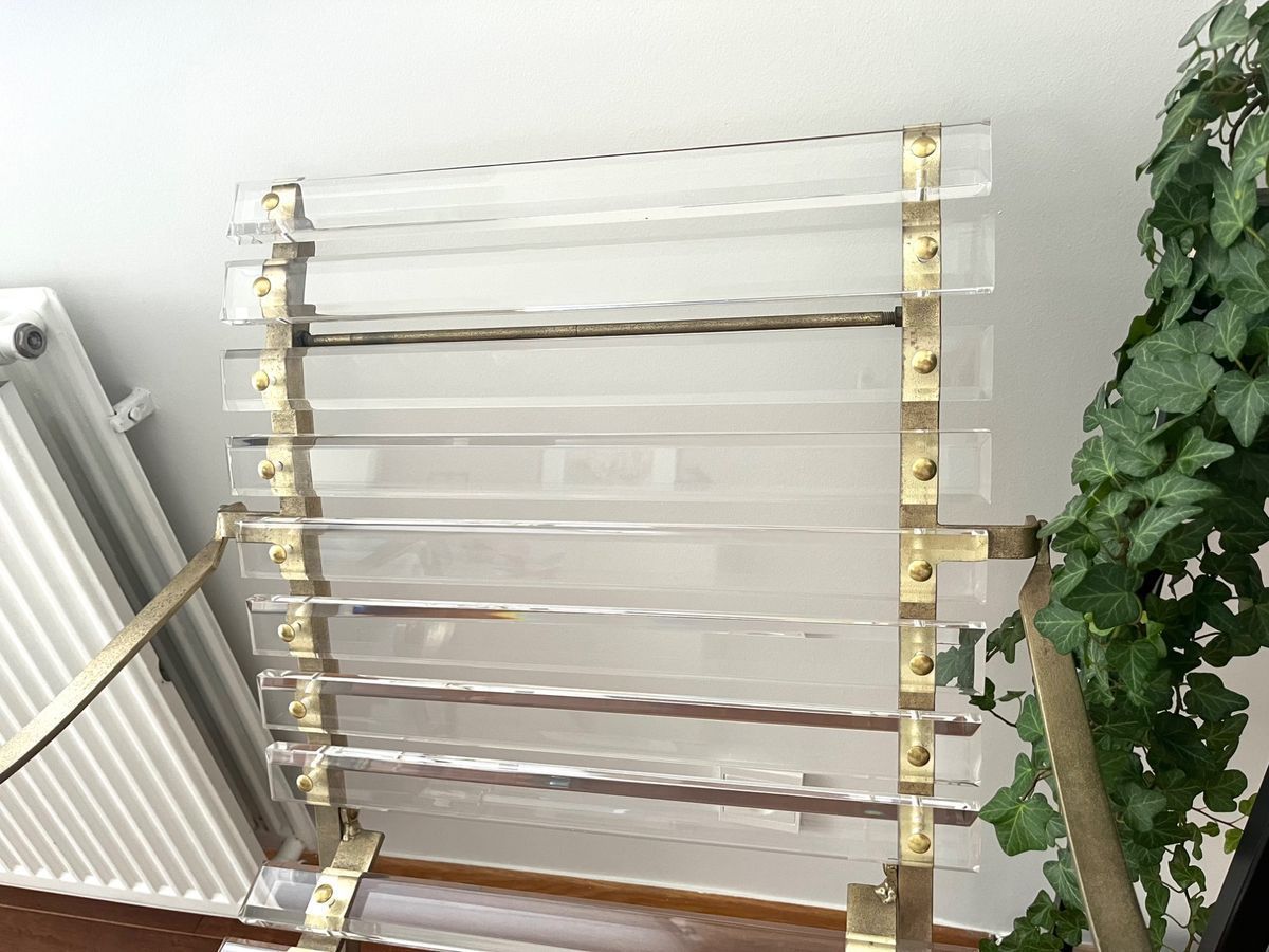Prachtige Vintage Stoel In Acrylaat/plexi Met Mooie Gebogen Lijnen. image 3