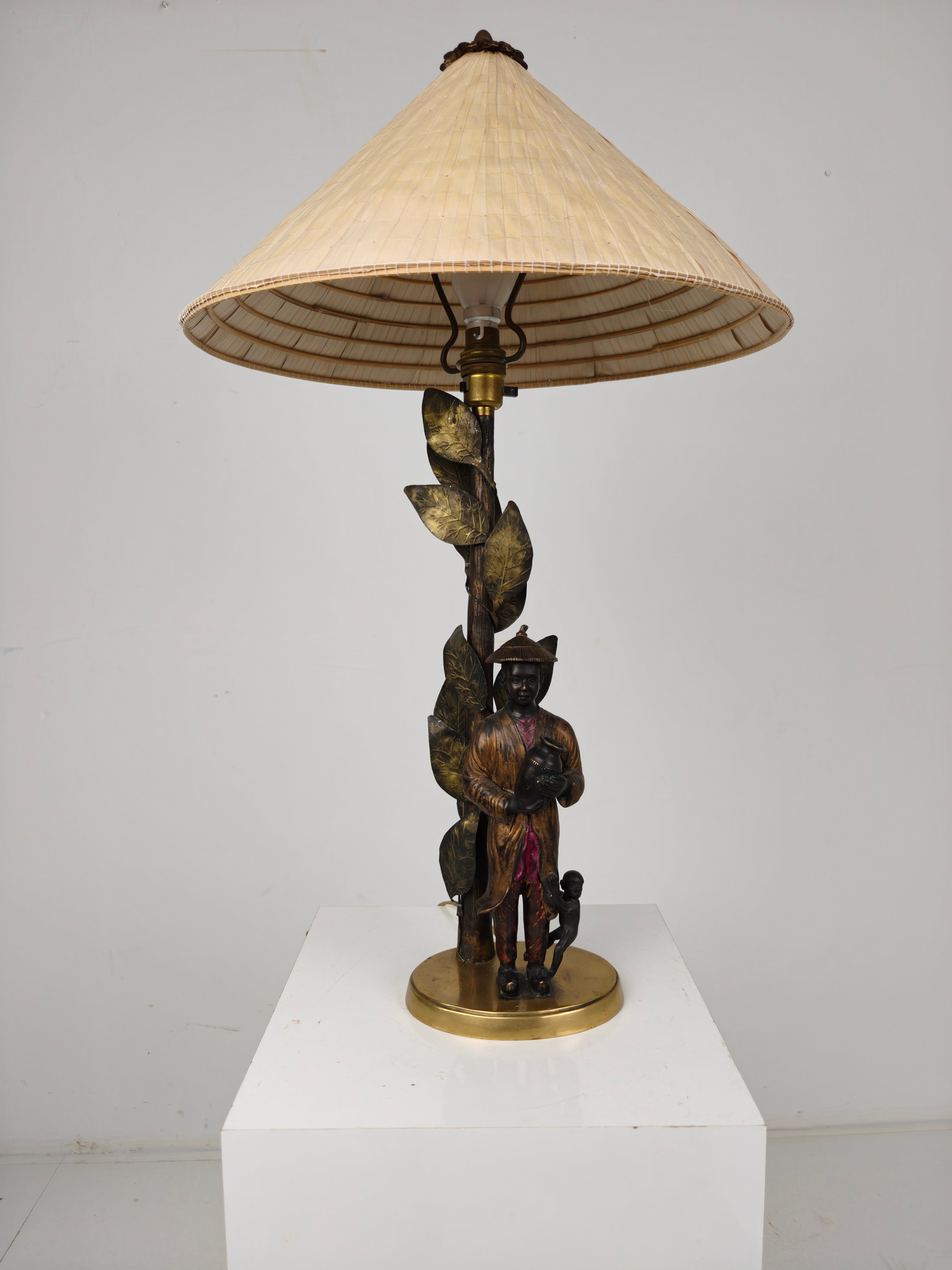 Prachtige Chinoiserie Bronzen Tafellamp Met Jongen, Aap En Boom – Ca. 1940 image 3