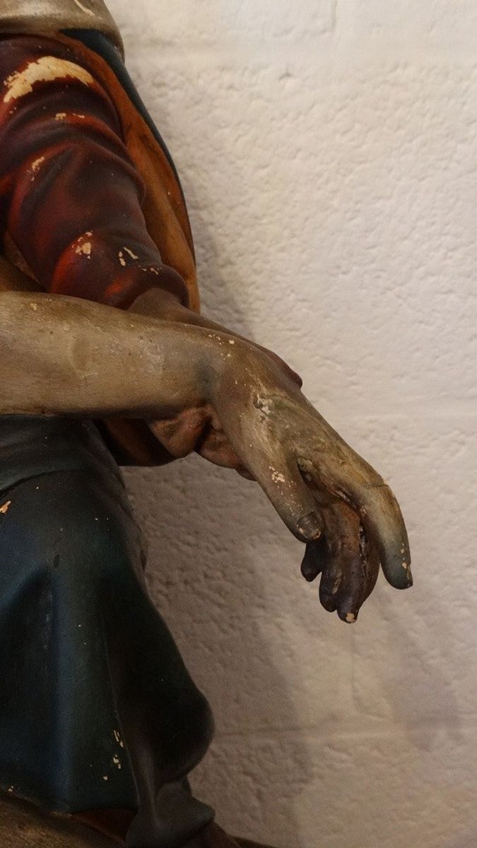 Groot Pieta Beeld Van Ch. Proost Sartini Antwerpen. image 5