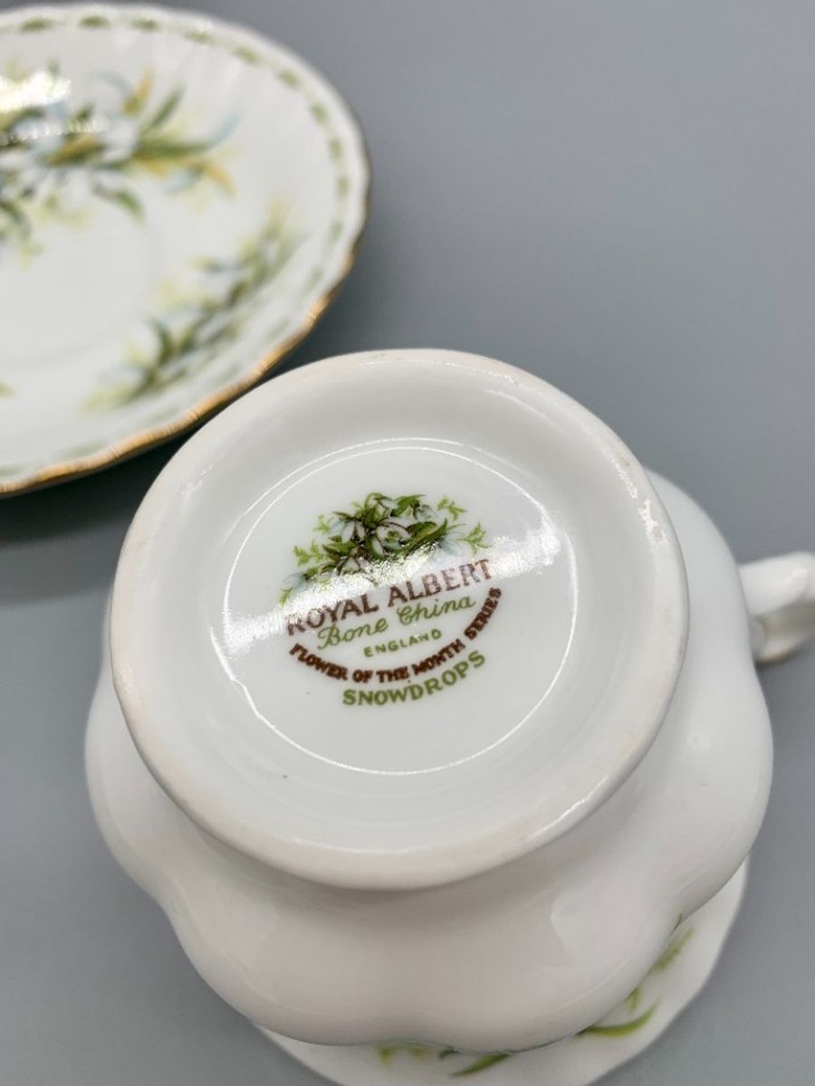 Royal Albert Flower Of The Month January Kop En Schotel image 5