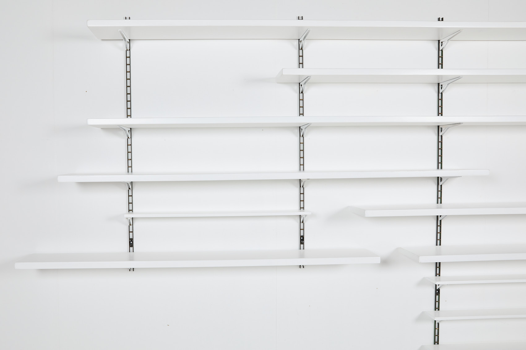 1960’s Italian Mid-century Modern Modular Wall Shelving System image 5