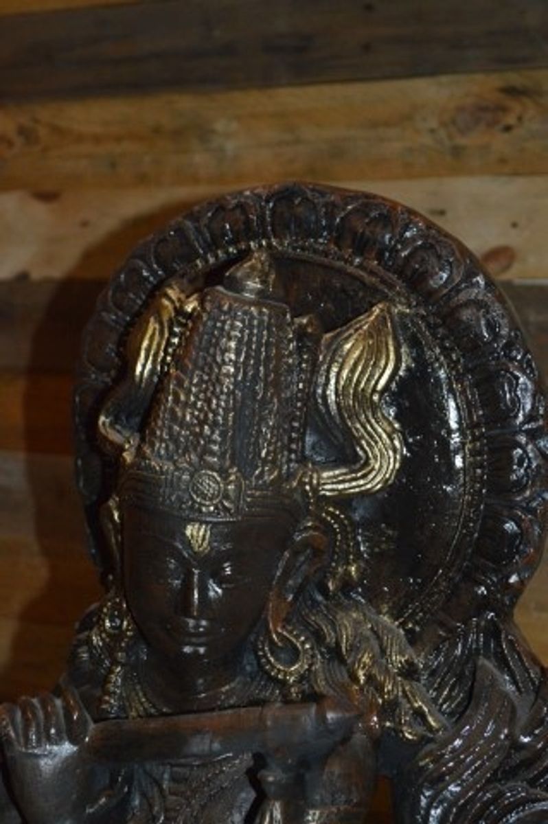 Betonnen Beeld Van Krishna Op Koe – Sierlijk Hindoestaanse Godenbeeld Voor Binnen Of Buiten image 6