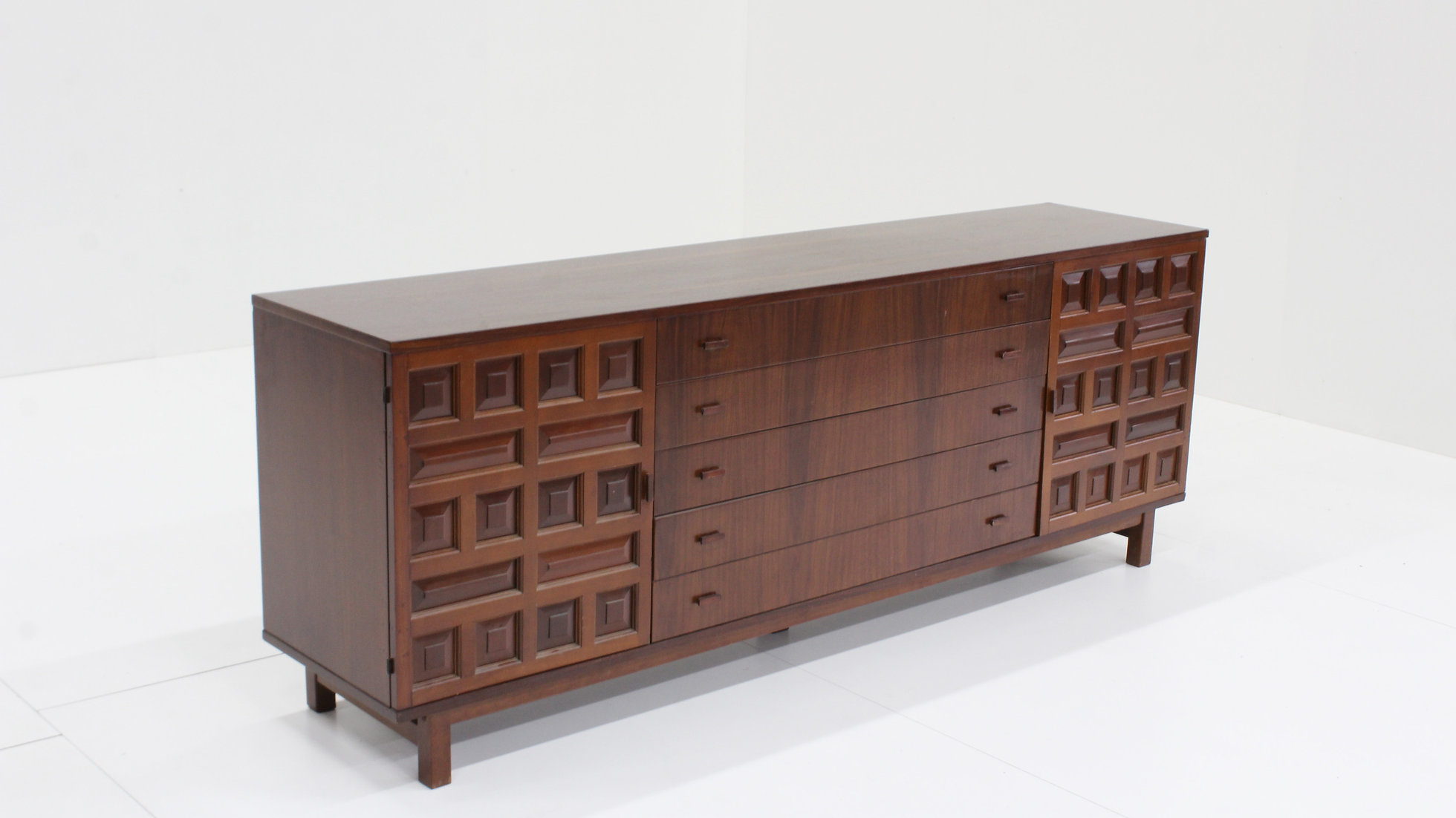 Spanish Brutalist Sideboard Dressoir image 13