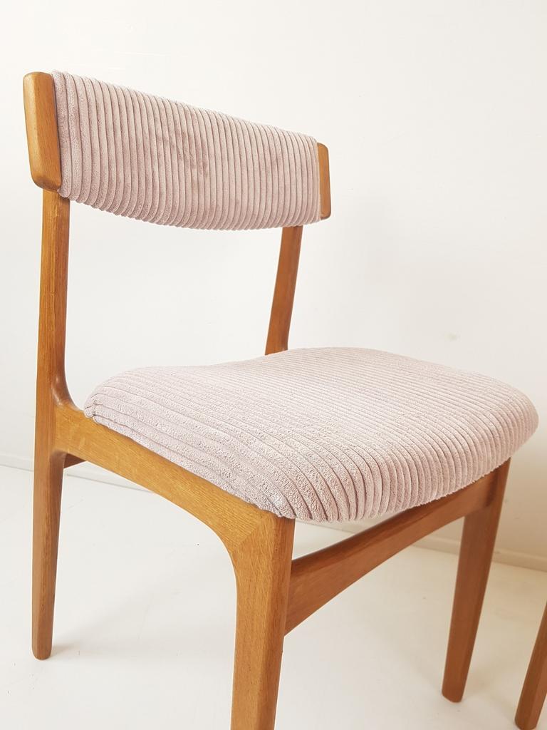 Vintage Houten Stoelen Licht Roze Ribstof Gerestaureerd image 9