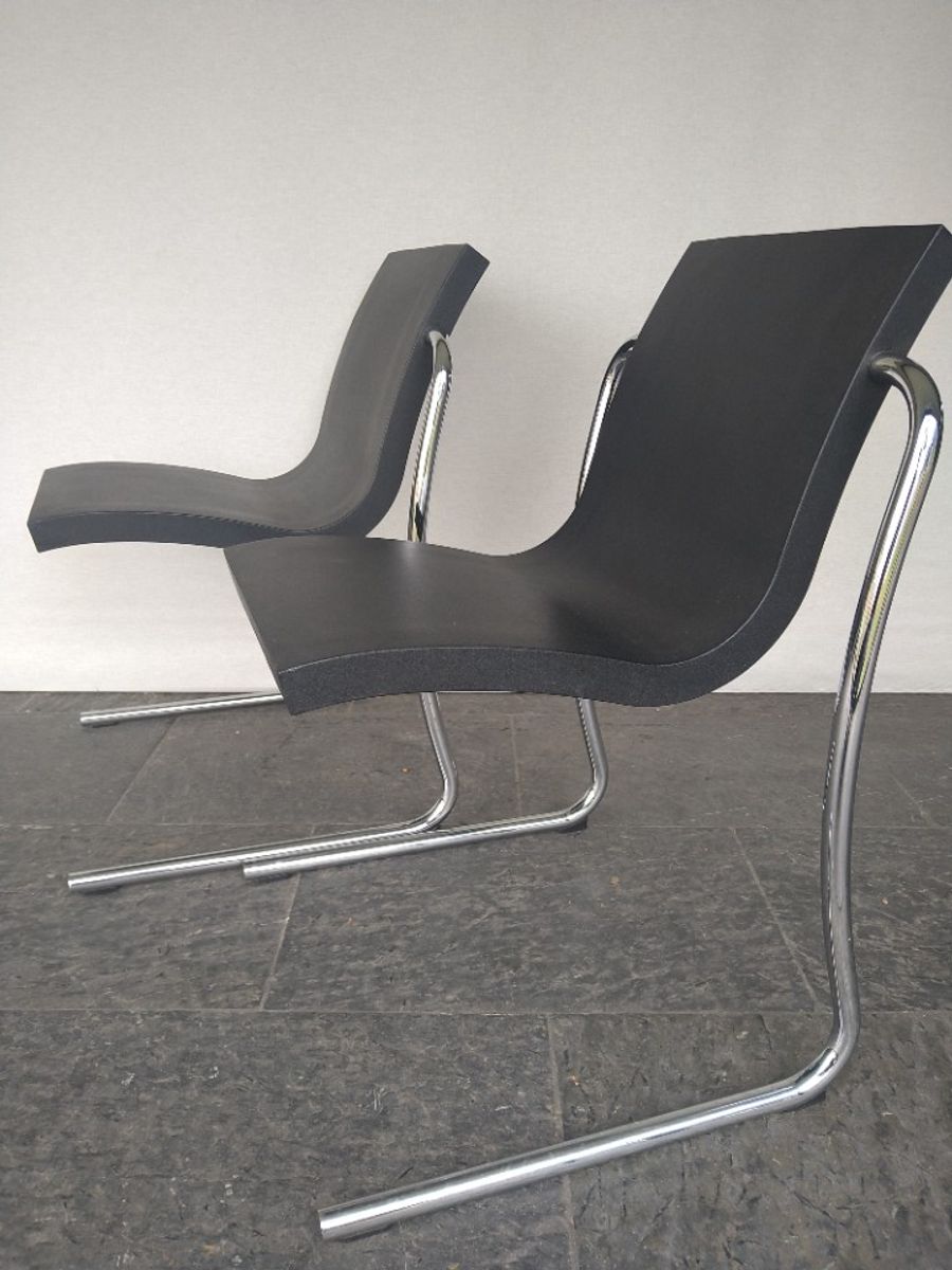 2 “magic Chairs” , Ontworpen Door Ross Lovegrove Voor Fasem image 10