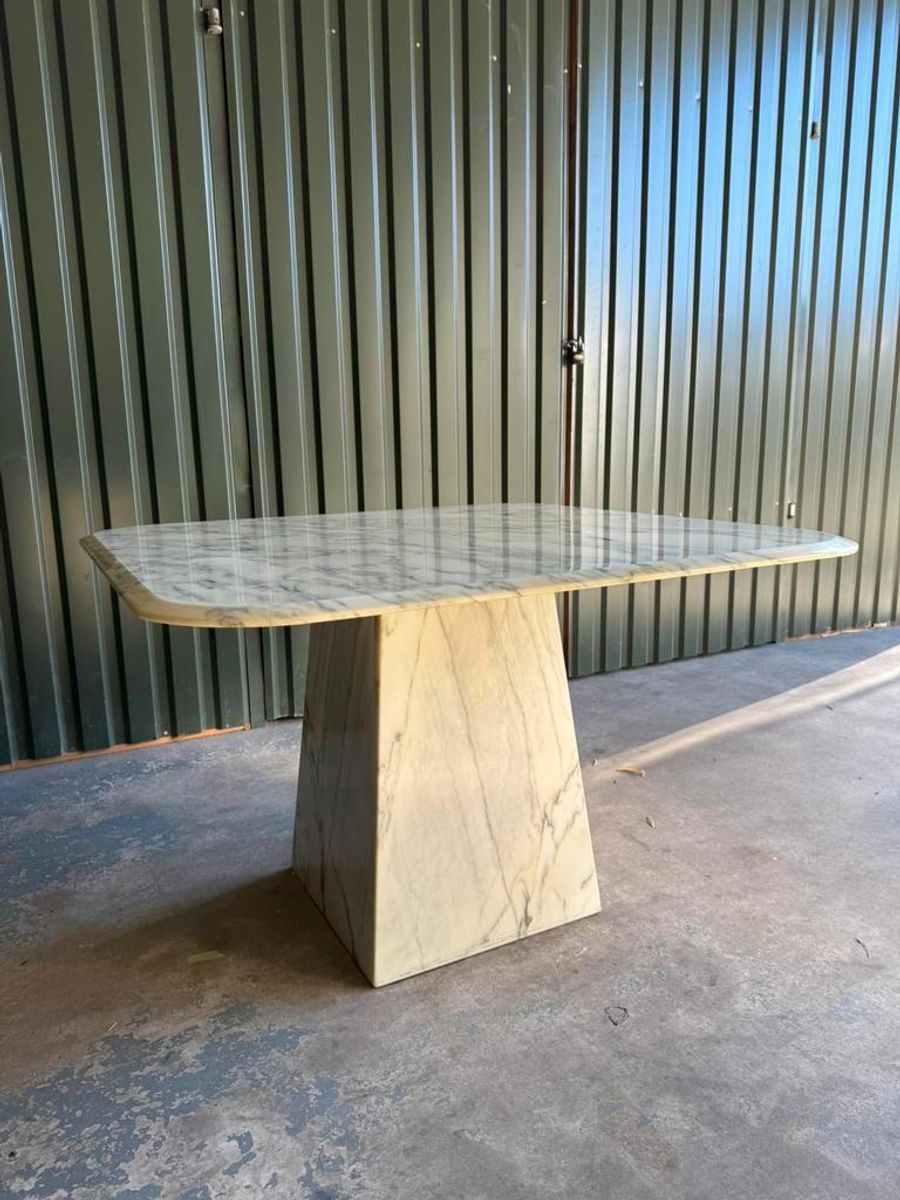 Vintage Carrara Marmeren Eettafel, Italië 1980 image 5