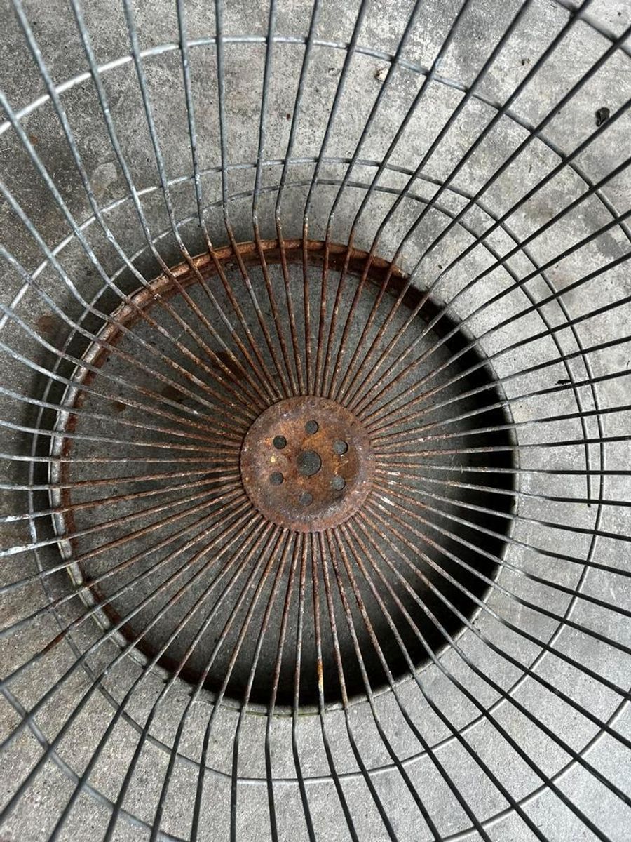 Vintage Industriële Draadmand / Aardappelenmand image 6