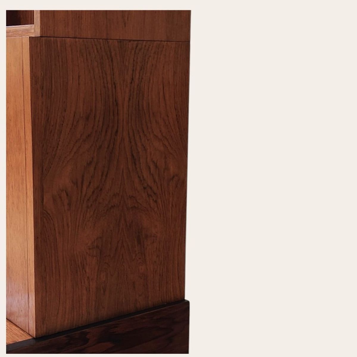 Mid Century Highboard image 17