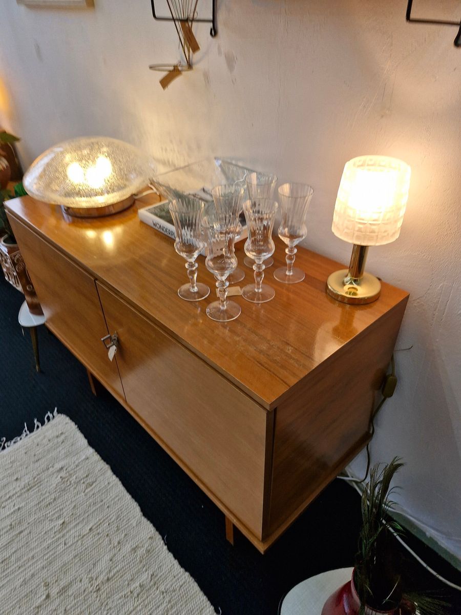 Vintage Kast / Dressoir Blond Strakke Poot 70s image 7