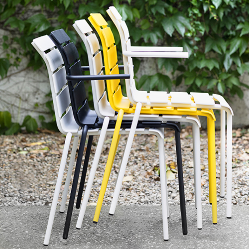 Serax X Maarten Baas Tuinset Groot Black Aligned image 8