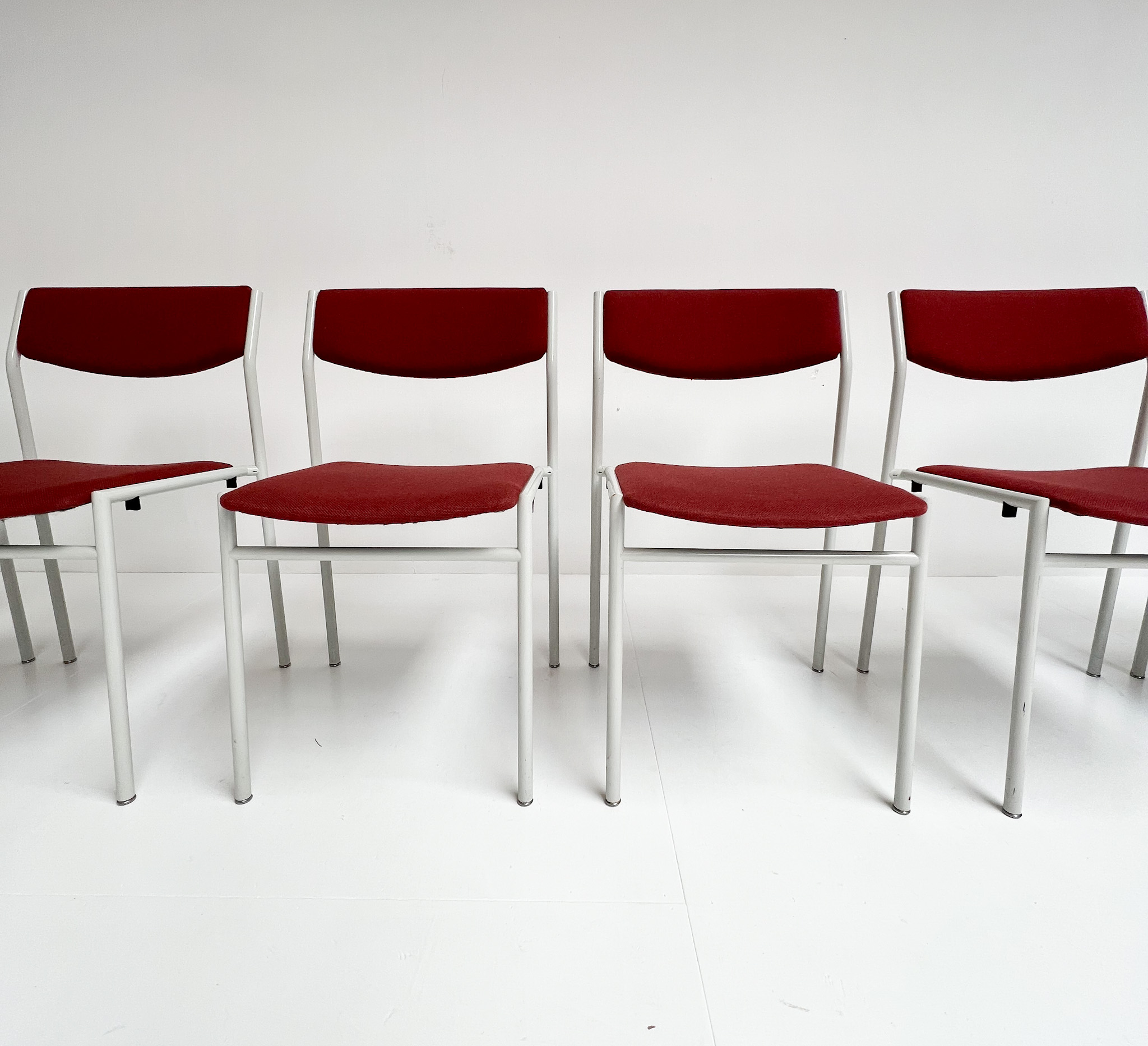 Set Van 6 Stapelbare Stoelen Van Gijs van der Sluis, 1970's image 3