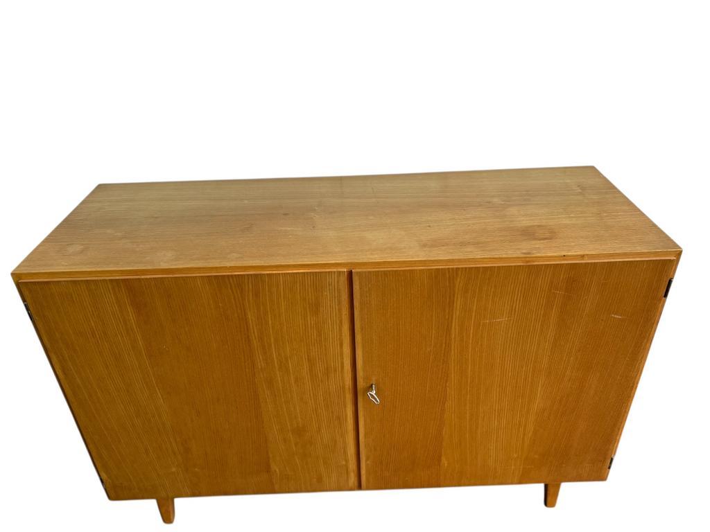Vintage Kastje / Mini Dressoir / Tv Meubel image 5