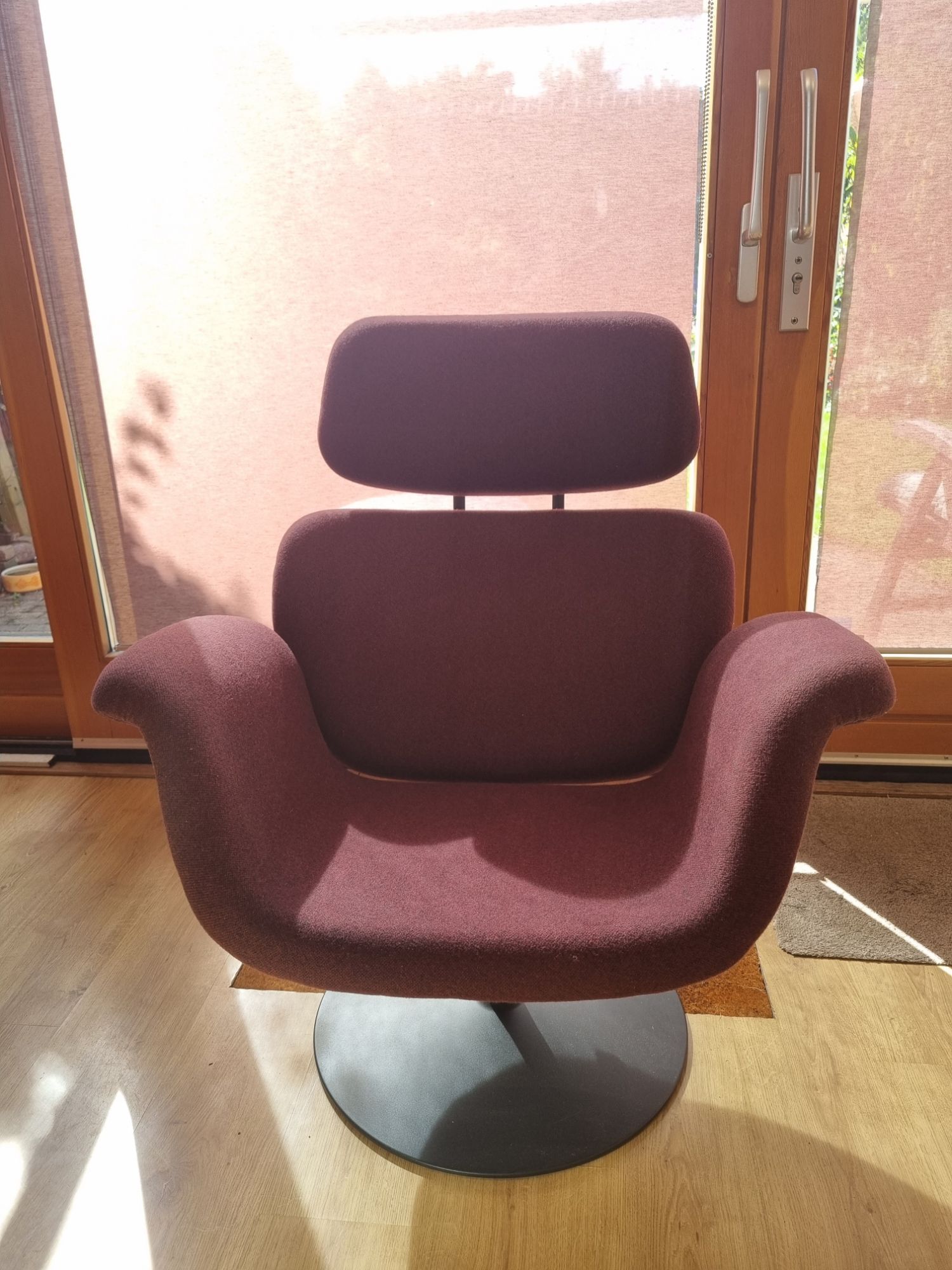 Artifort Grand Tulip Fauteuil, Pierre Paulin (kleur: Aubergine) image 2
