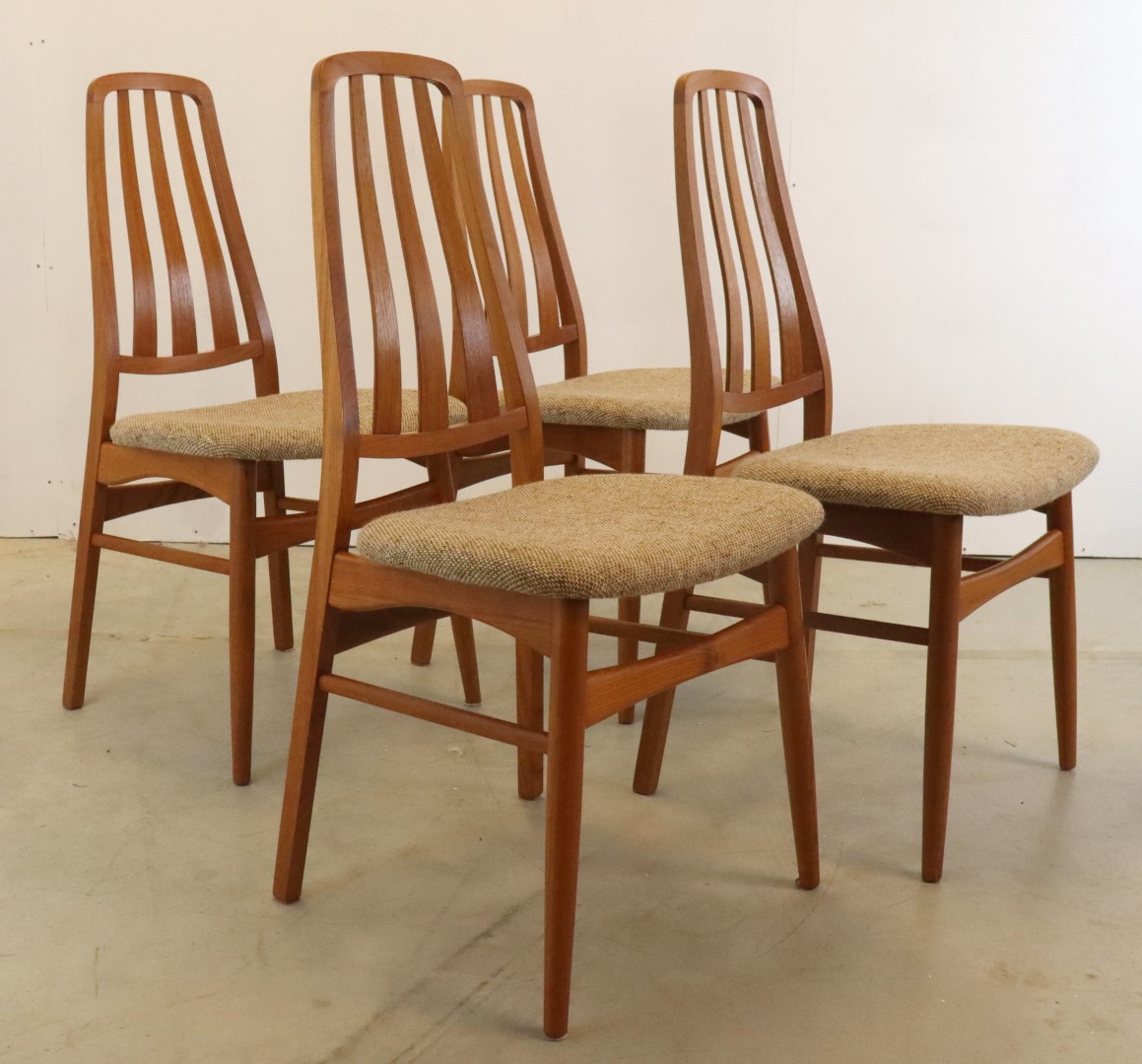 Set 4 Vamdrup Stoelen Eetkamerstoelen Vintage Deens image 4