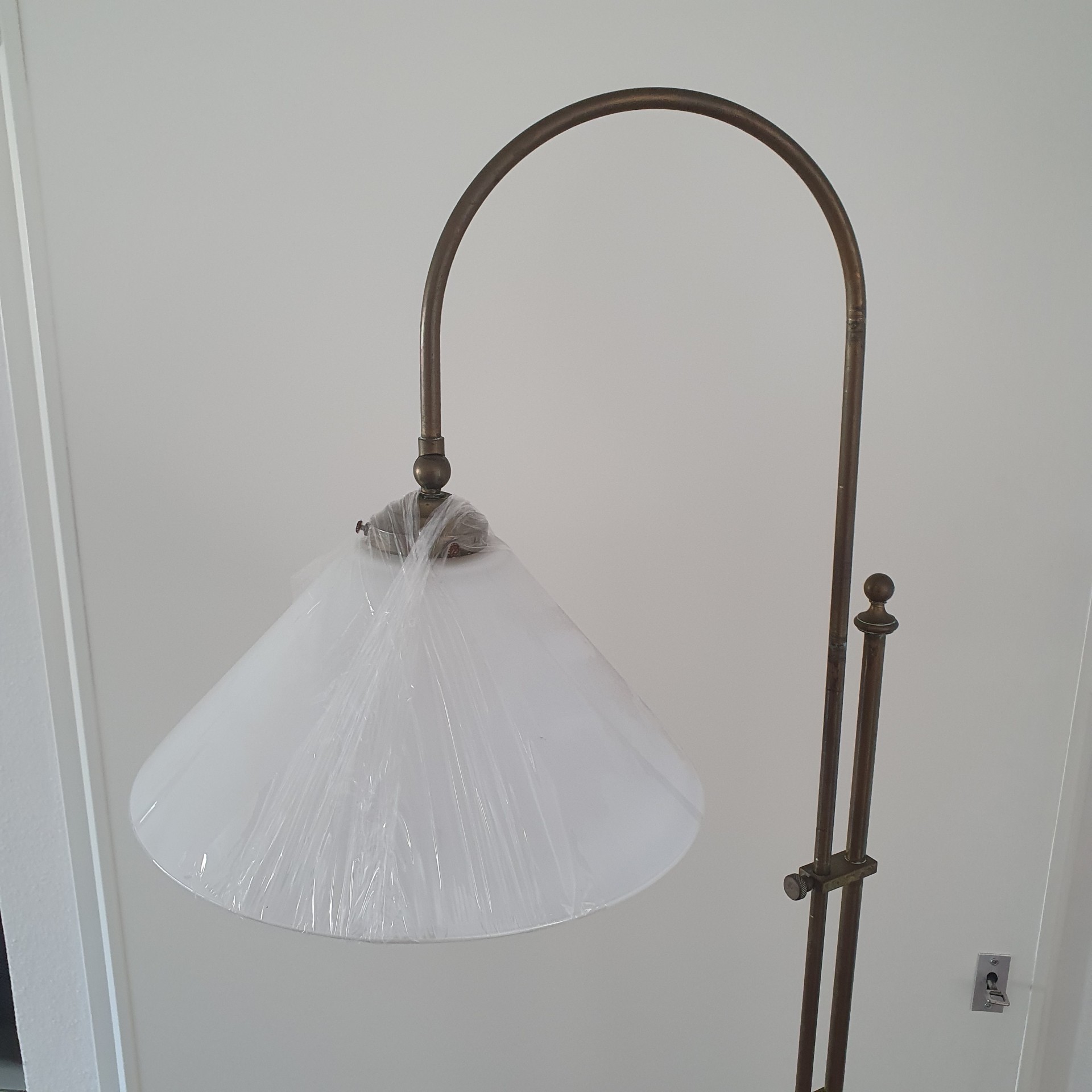 Vintage - Vloerlamp - Staande Lamp - Koper - Opaline Kap image 8