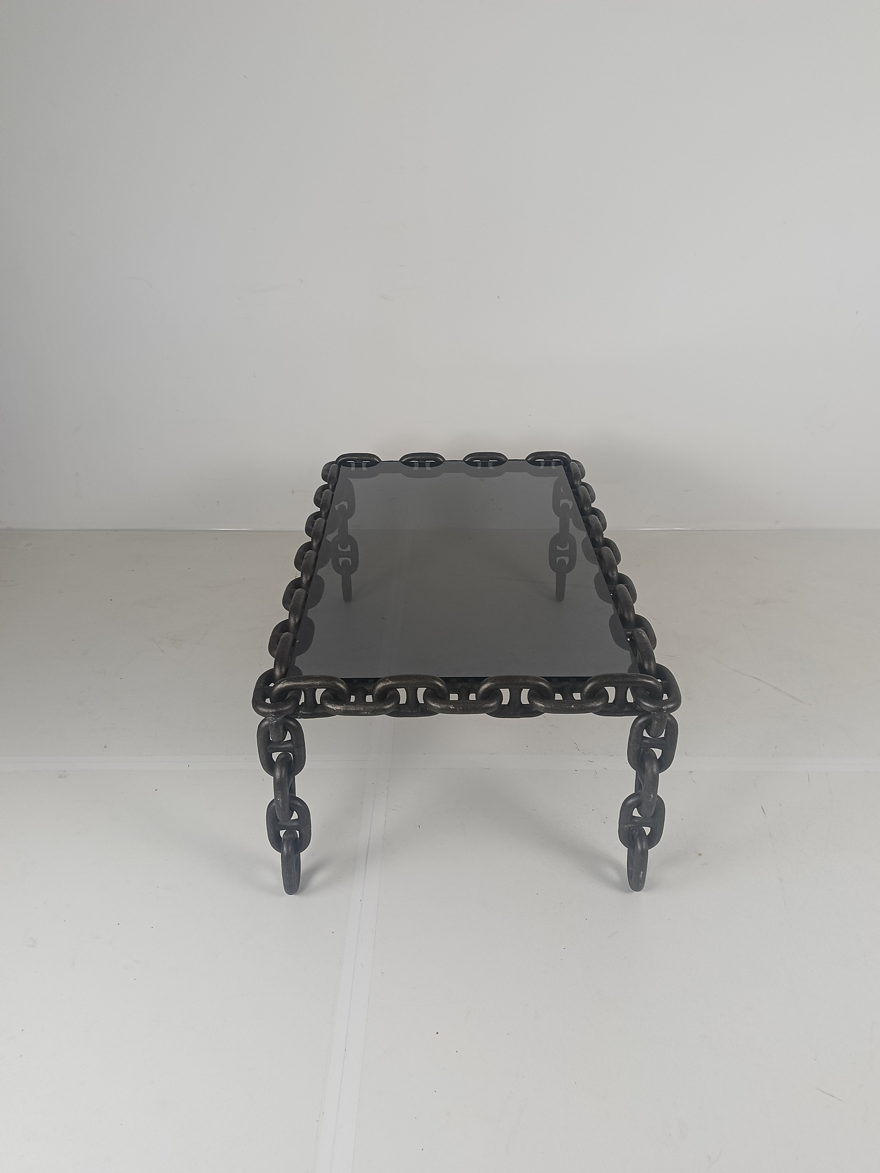 Vintage Brutalistische Zwarte Ijzeren Kettingschakel Salontafel Met Origineel Gerookt Glas, Jaren 70 image 7