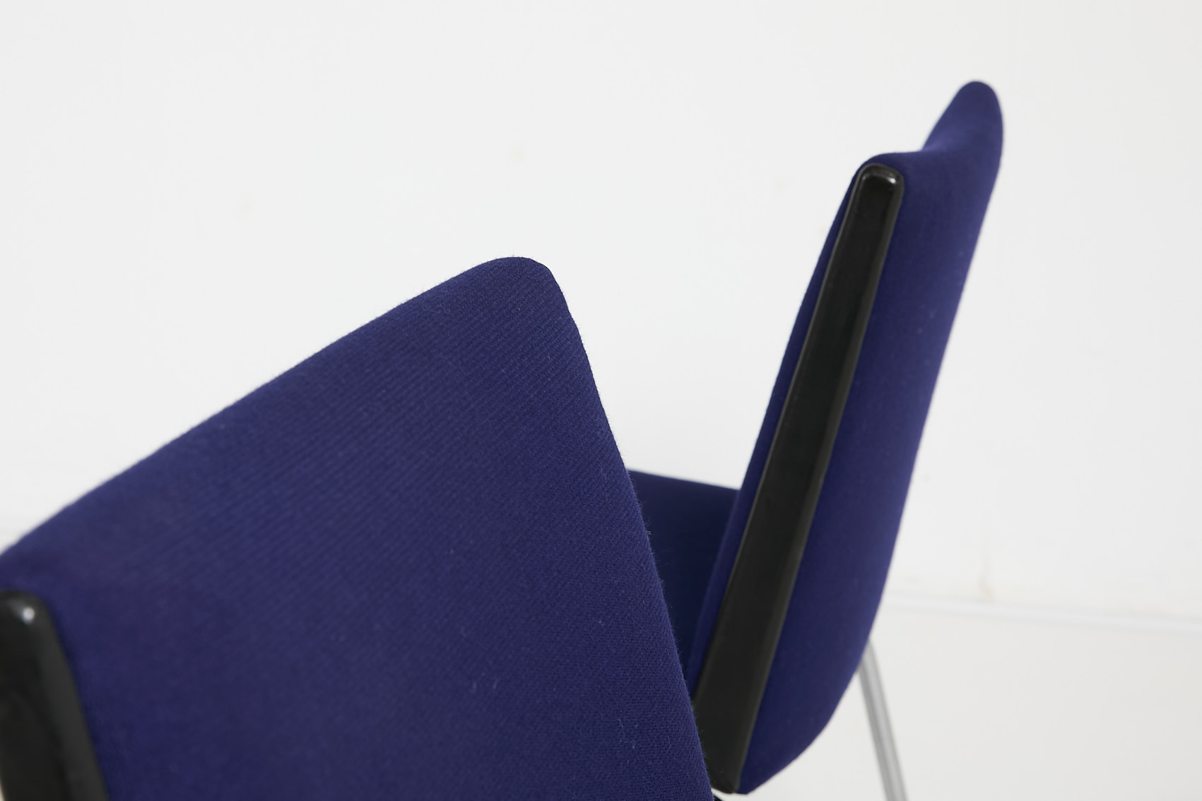 Set Of 4 Danish Modern ‘airport’ Chairs By Hans J. Wegner image 9