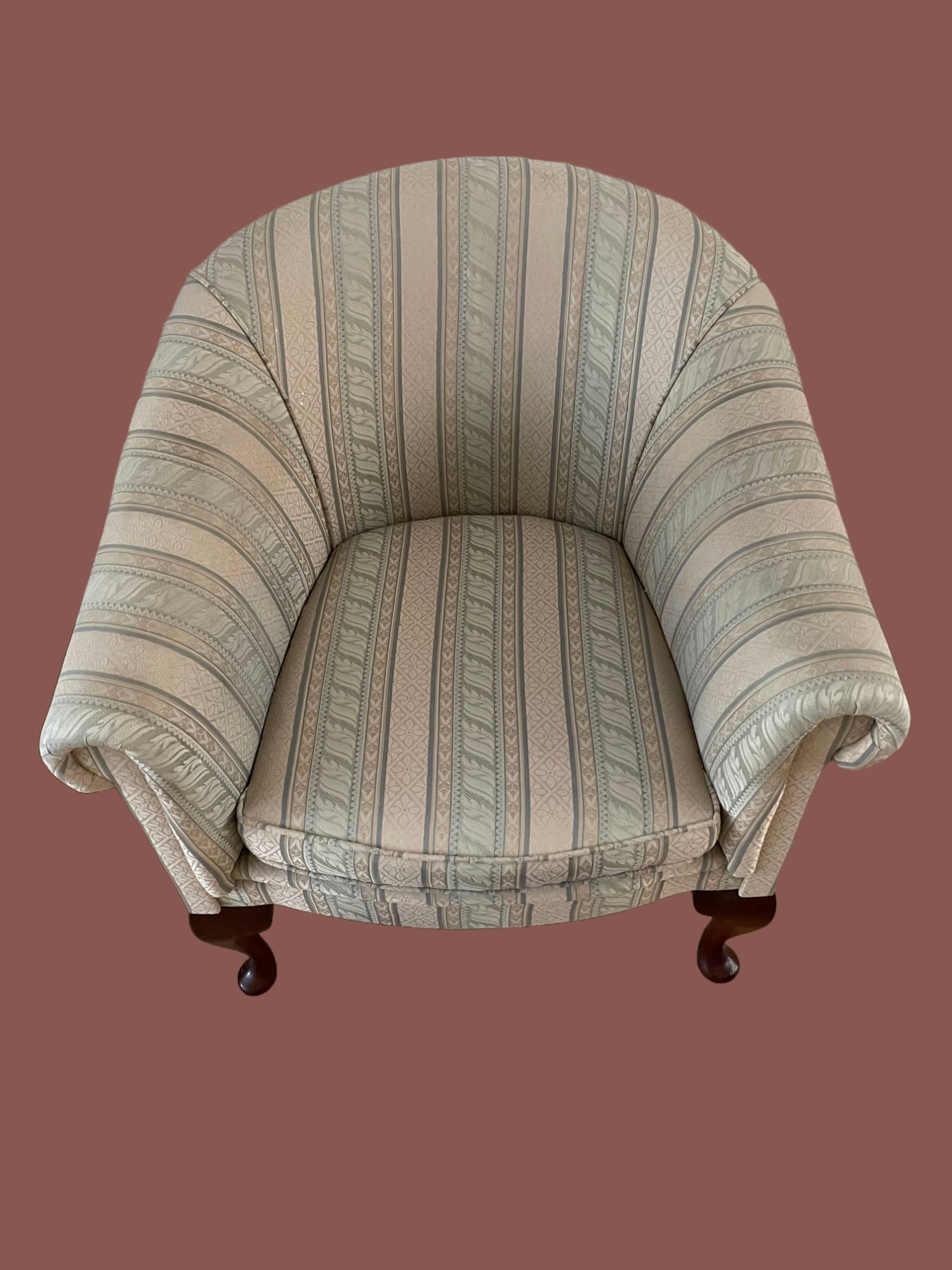 Set Van 2 Chesterfield Byron Tub Chairs image 4