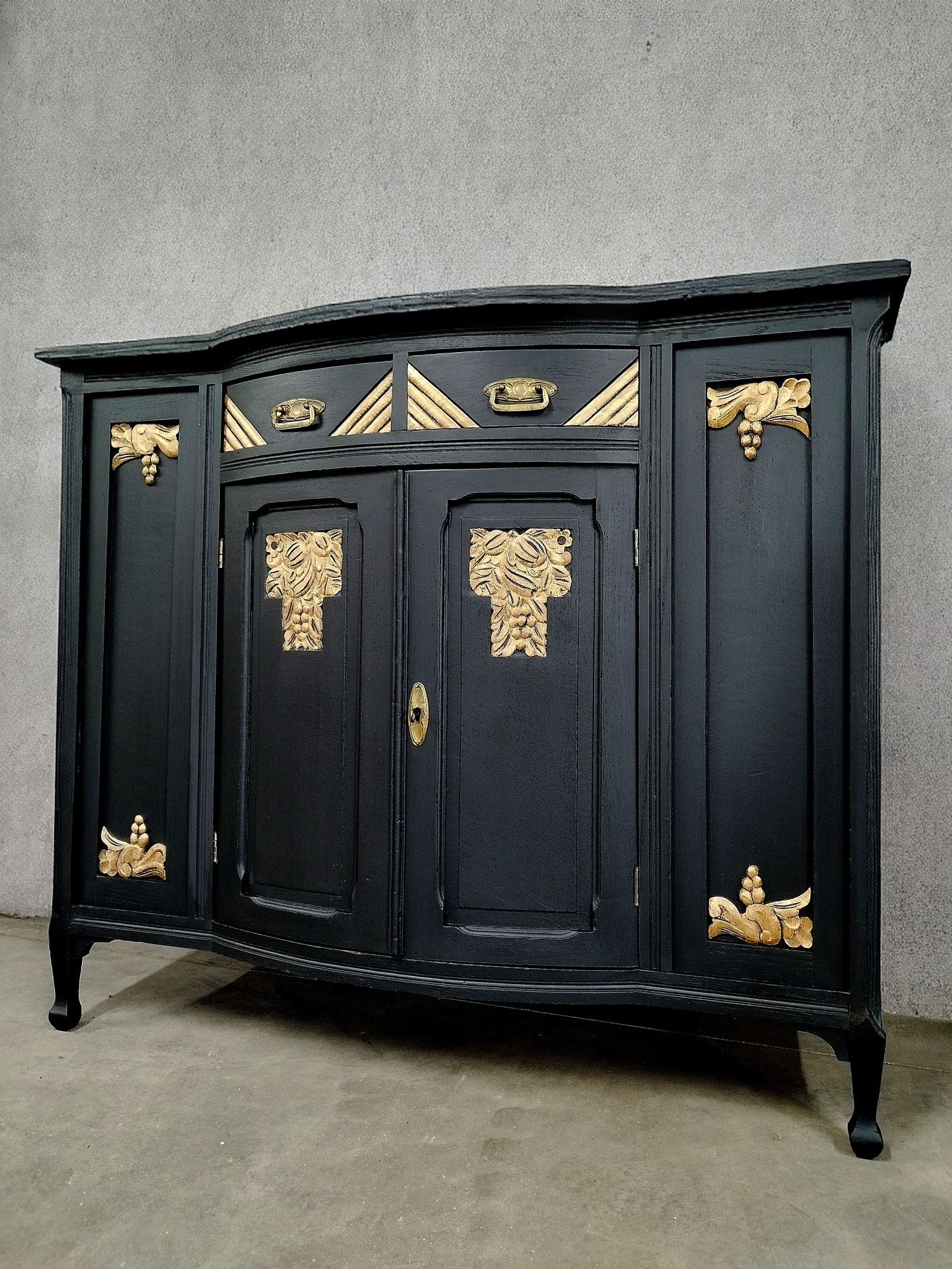 Meidenkast / Dressoir / Ladekast / Commode image 7