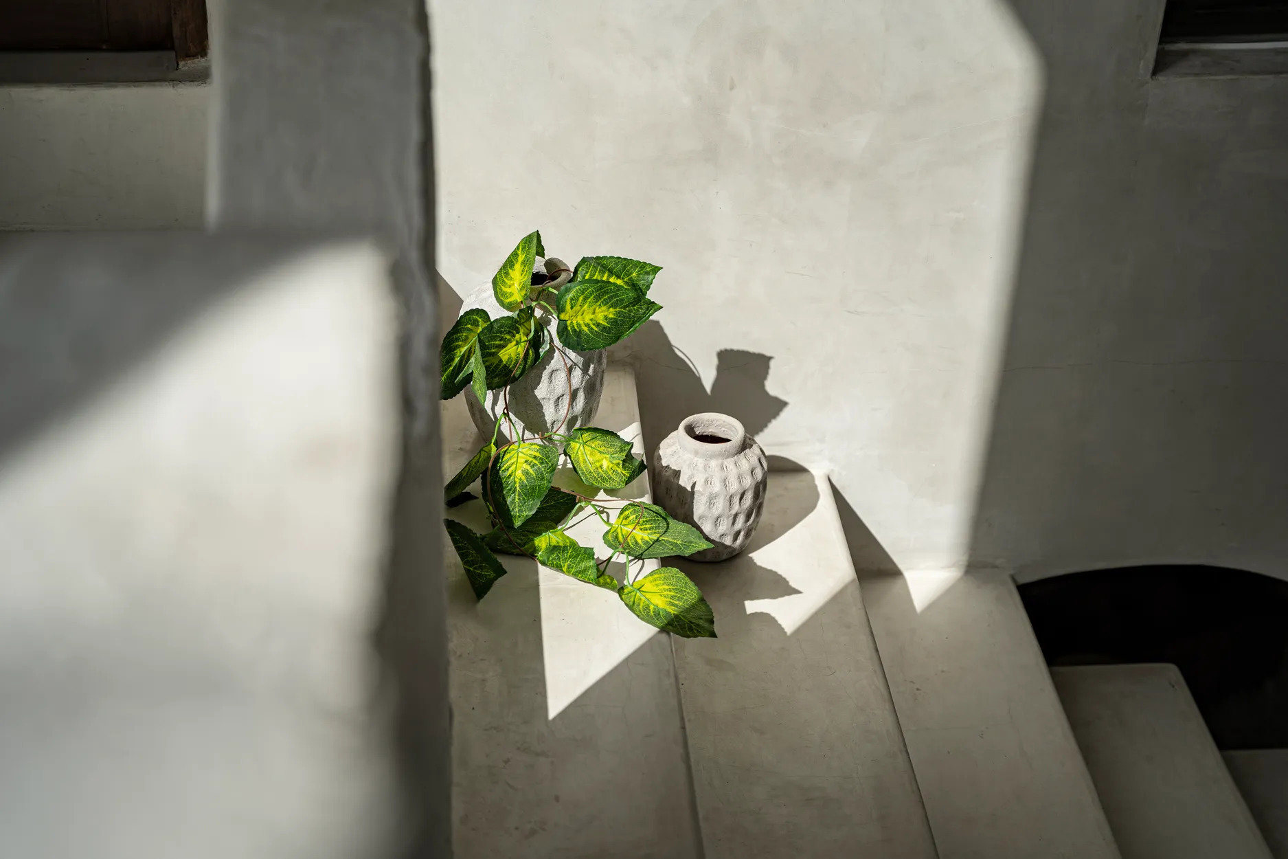 Bazar Bizar | De Trendy Vaas - Beton - L image 7