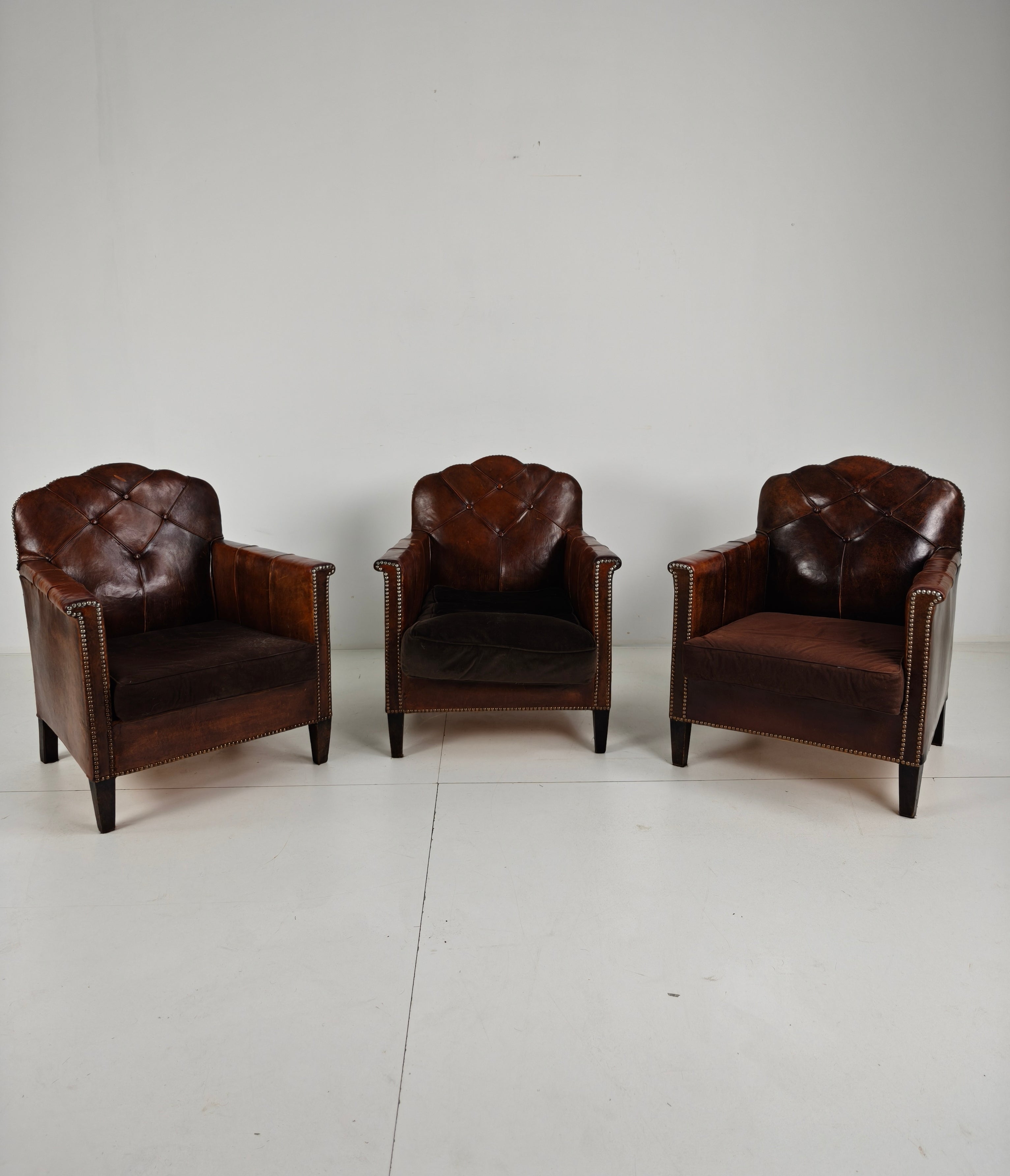 Prachtige Set Van 3 Leren Clubstoelen – Jaren 30 Schapenvacht image 2