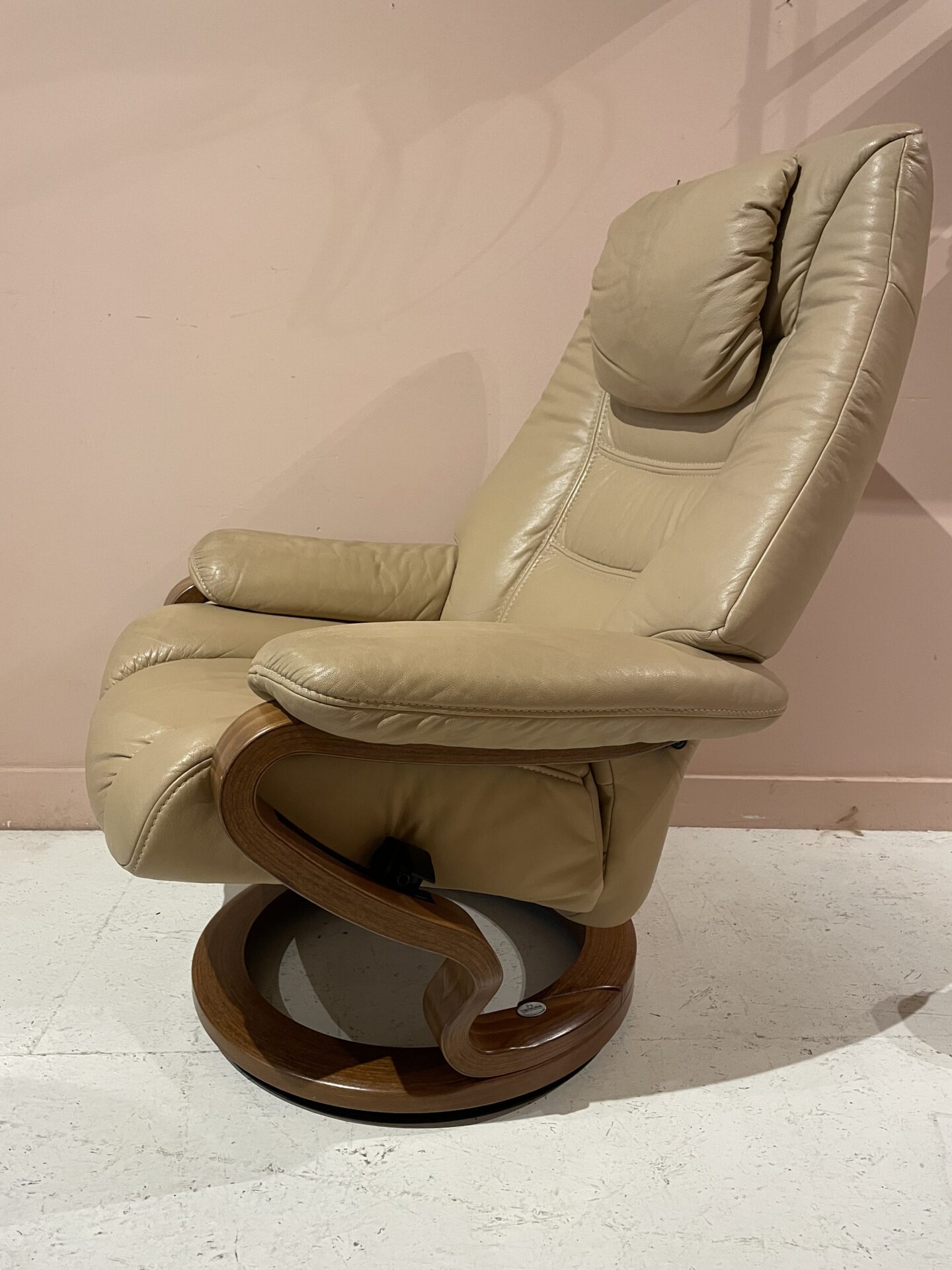 Himolla – Taupe Design Relaxfauteuil Met Hocker (Germany, 1970S) image 4