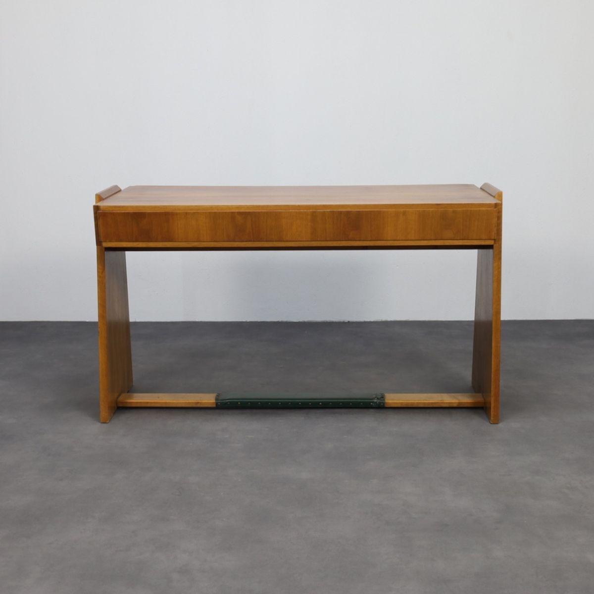 Vintage Bureau Walnoot, 1960s image 6